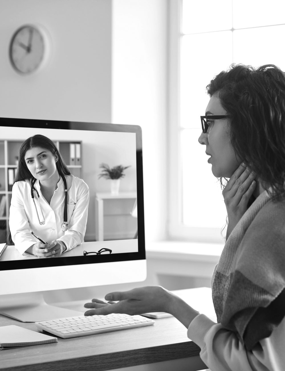 woman using telehealth